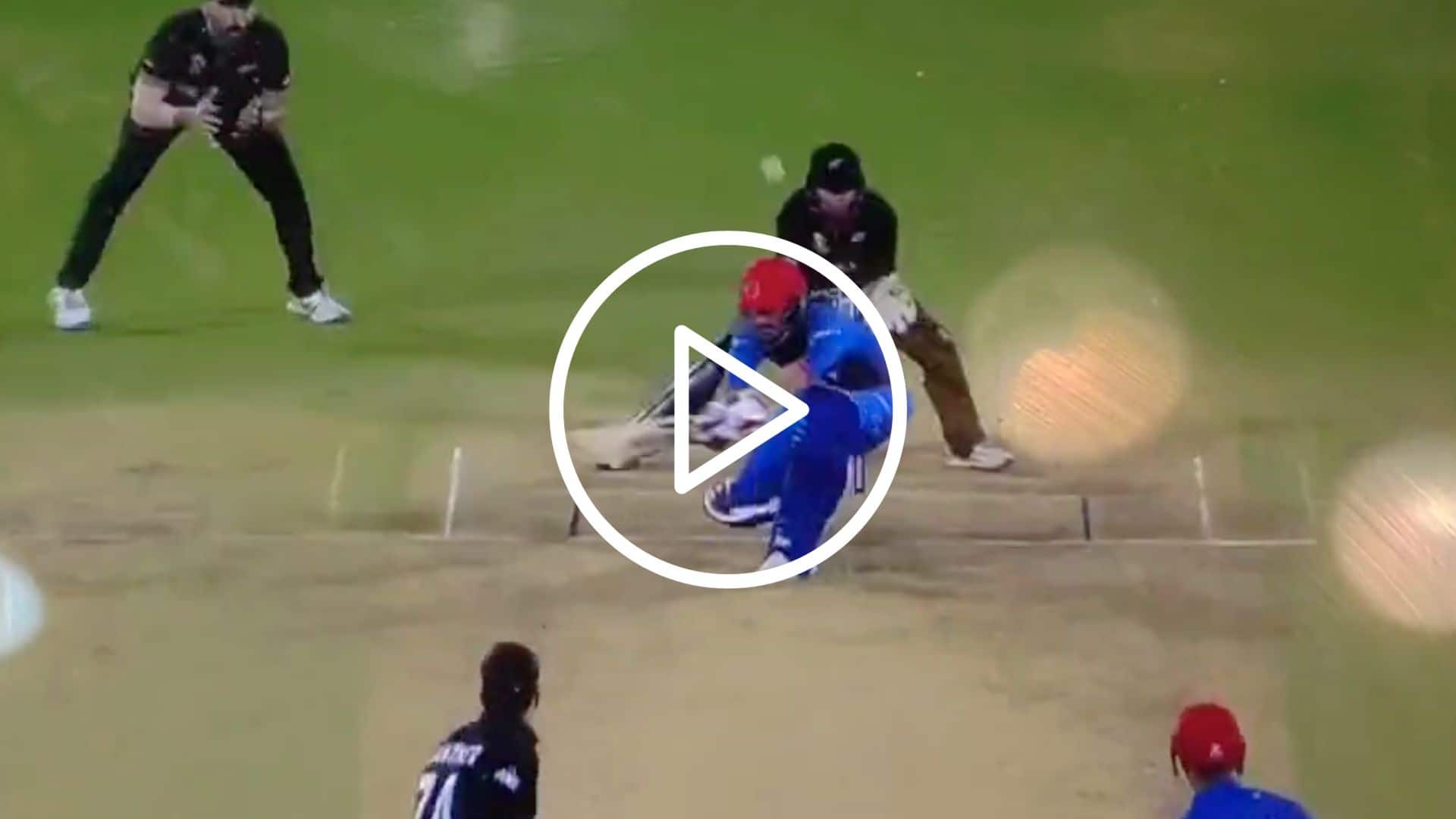 [Watch] Naveen-ul-Haq Plays ‘Bizarre’ Reverse-Sweep Against Mitchell Santner